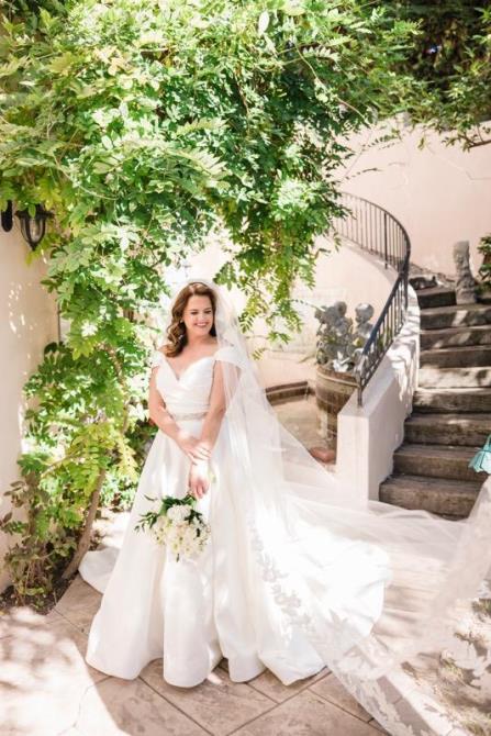 House Of Brides & Tuxedo: Service Image-8 House Of Brides & Tuxedo: Service Image-8